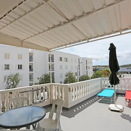 Sweet Spot Marina Apartment *